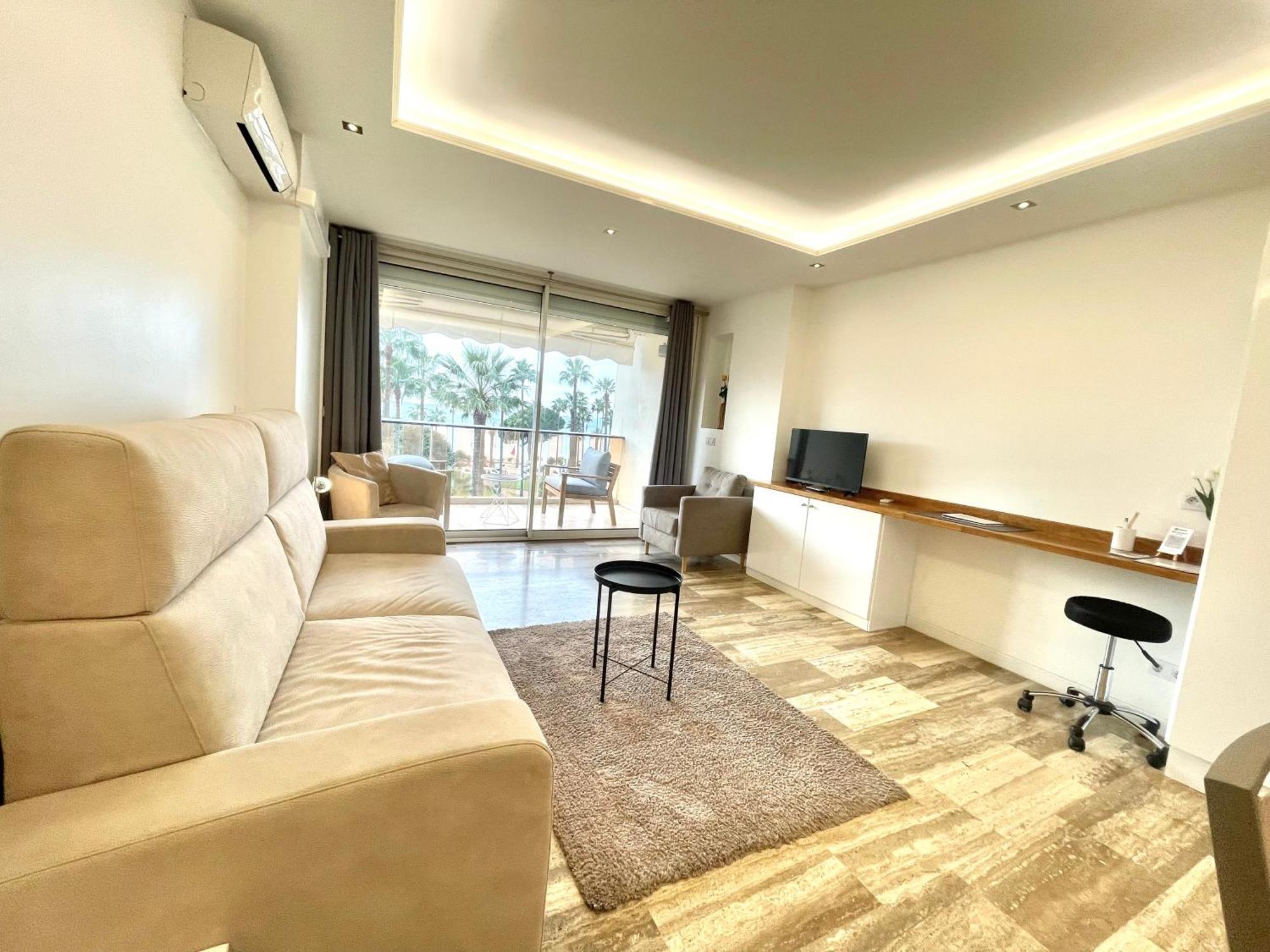 Studio Grand Hotel Croisette, By Welcome To คานส์ ภายนอก รูปภาพ